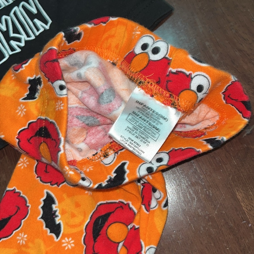 Halloween PJ Set - Picture 5 of 9